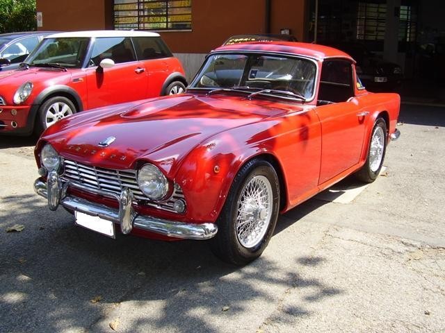 TRIUMPH  TR.4  CC.2100   HART-TOP - TEAM CARS RACING SRL