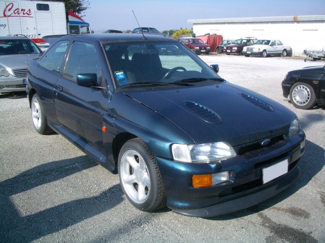 FORD ESCORT COSWORTH - TEN JOB SRL P.iva: 04170640405